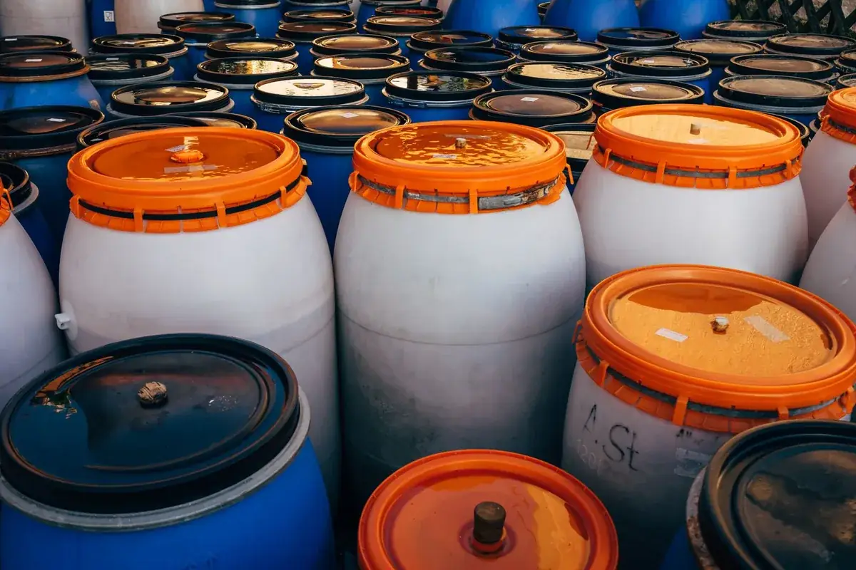 Chemical & Toxic Waste Cleanup in Oak Park Southeast, Kansas City, MO